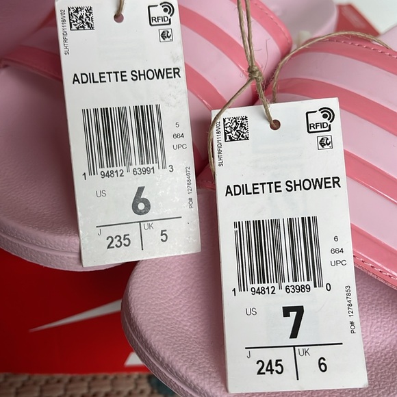 Adidas Flip Flops Women’s ADILETTE SHOWER Sandals - Flup-Flops - Picture 12 of 16